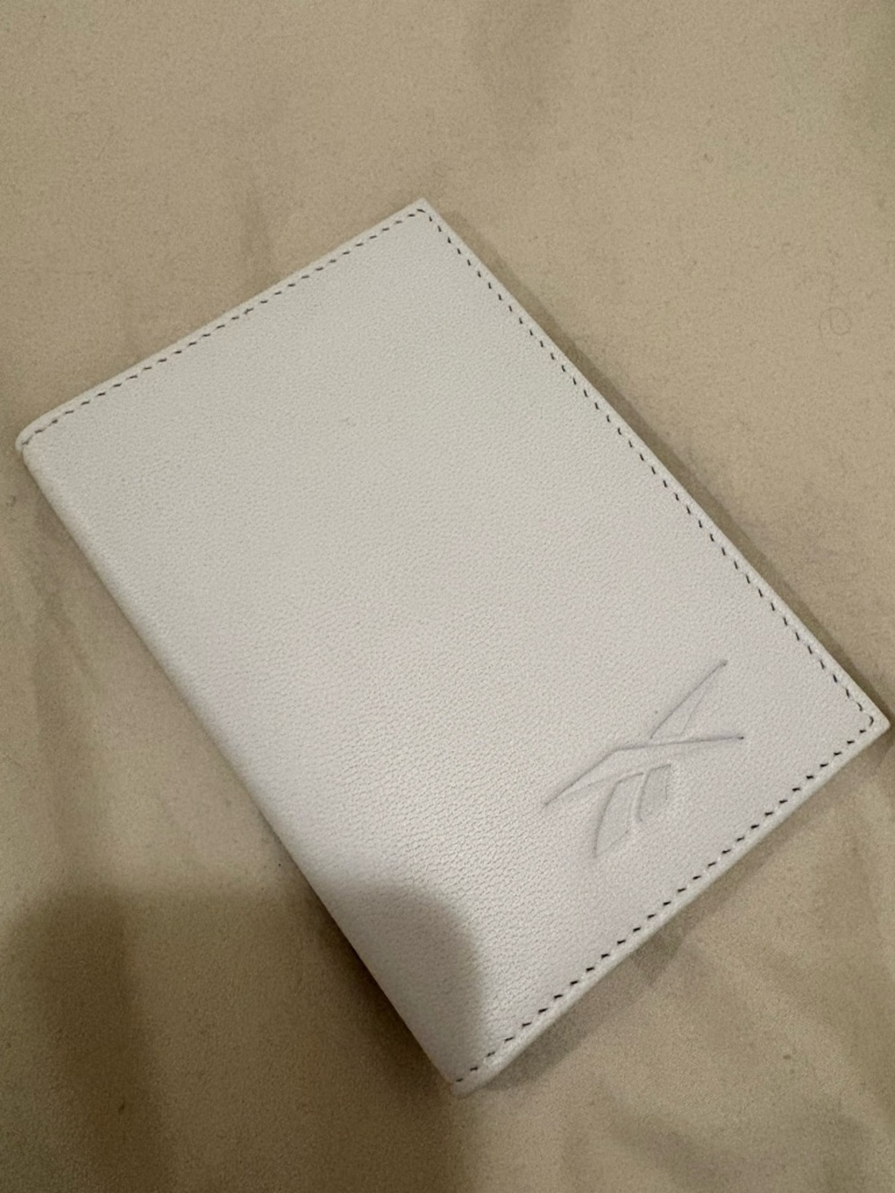 Reebok - NWT Leather Passport Holder